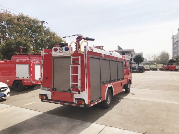 國六慶鈴3噸消防車